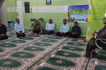 جلسه حلقه های صالحین در نمازخانه بیمارستان نفت مسجد سلیمان