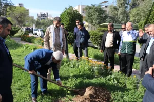 مراسم روز درختکاری در حاشیه مراسم سالروز روز قشر بسیج جامعه پزشکی خوزستان